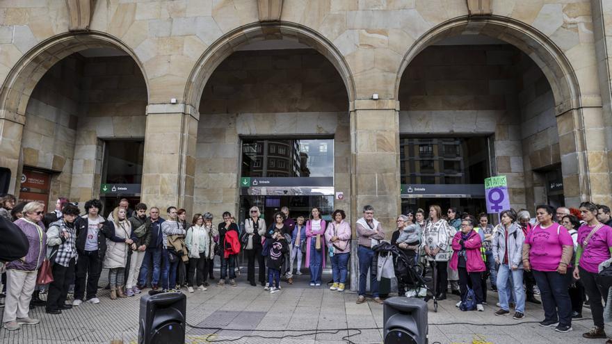 Equipos de sanitarios en los colegios, propuesta para detectar trastornos mentales en niños y adolescentes