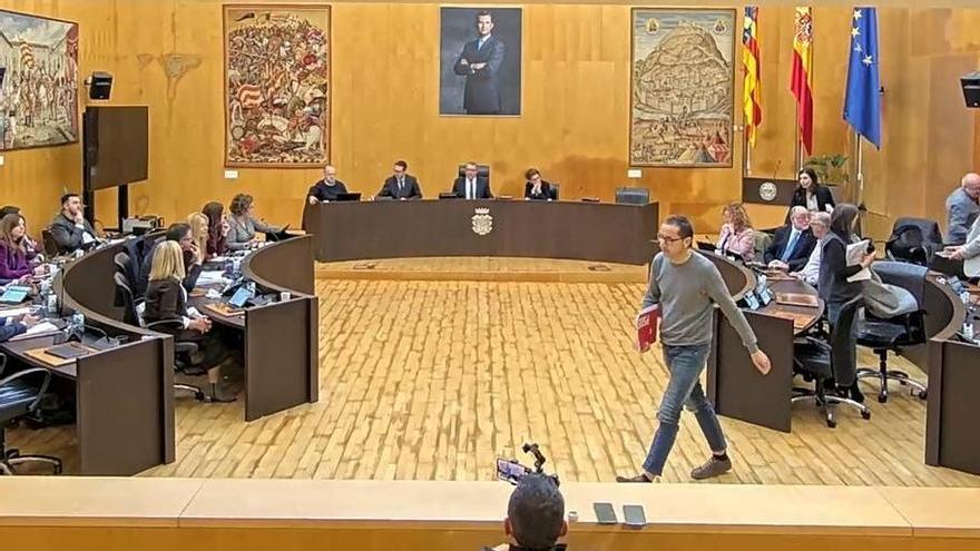 s de Serra Gelada vuelven a incendiar el pleno de Benidorm