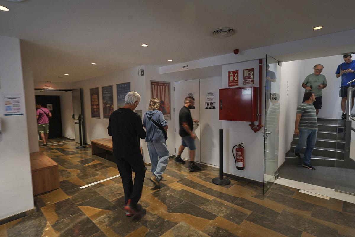 Girona cinema Truffaut ambient gent dia que han adjudicat la gestió a l'empresa de cambrils