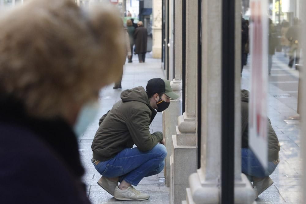 Sábado de sol, rebajas y terrazas antes de la entrada en vigor de las nuevas restricciones