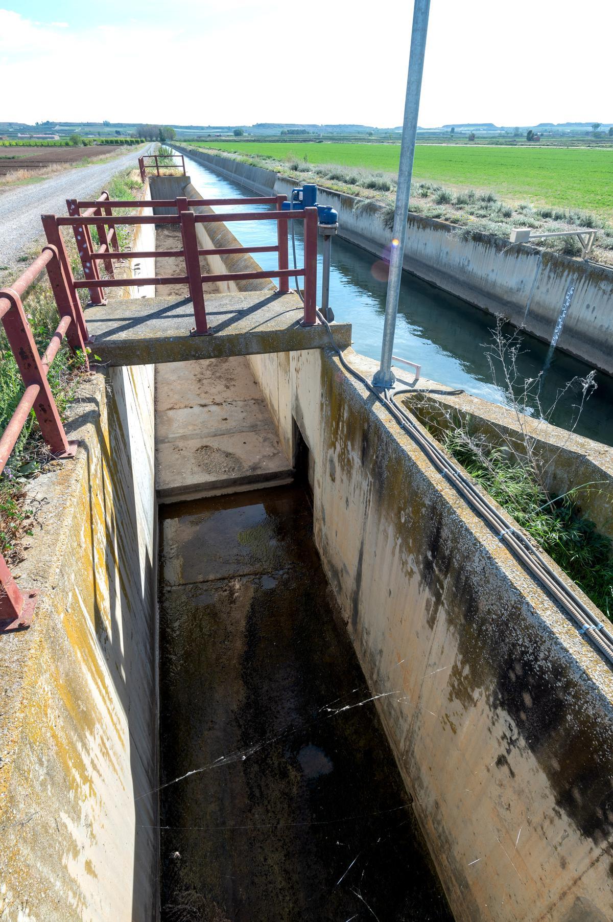 La campaña de riego del Canal dUrgell se cierra por la falta de agua