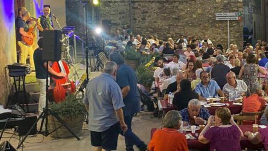 Mollet de Peralada fusiona gastronomia i música per  la festa del Plat Combinat