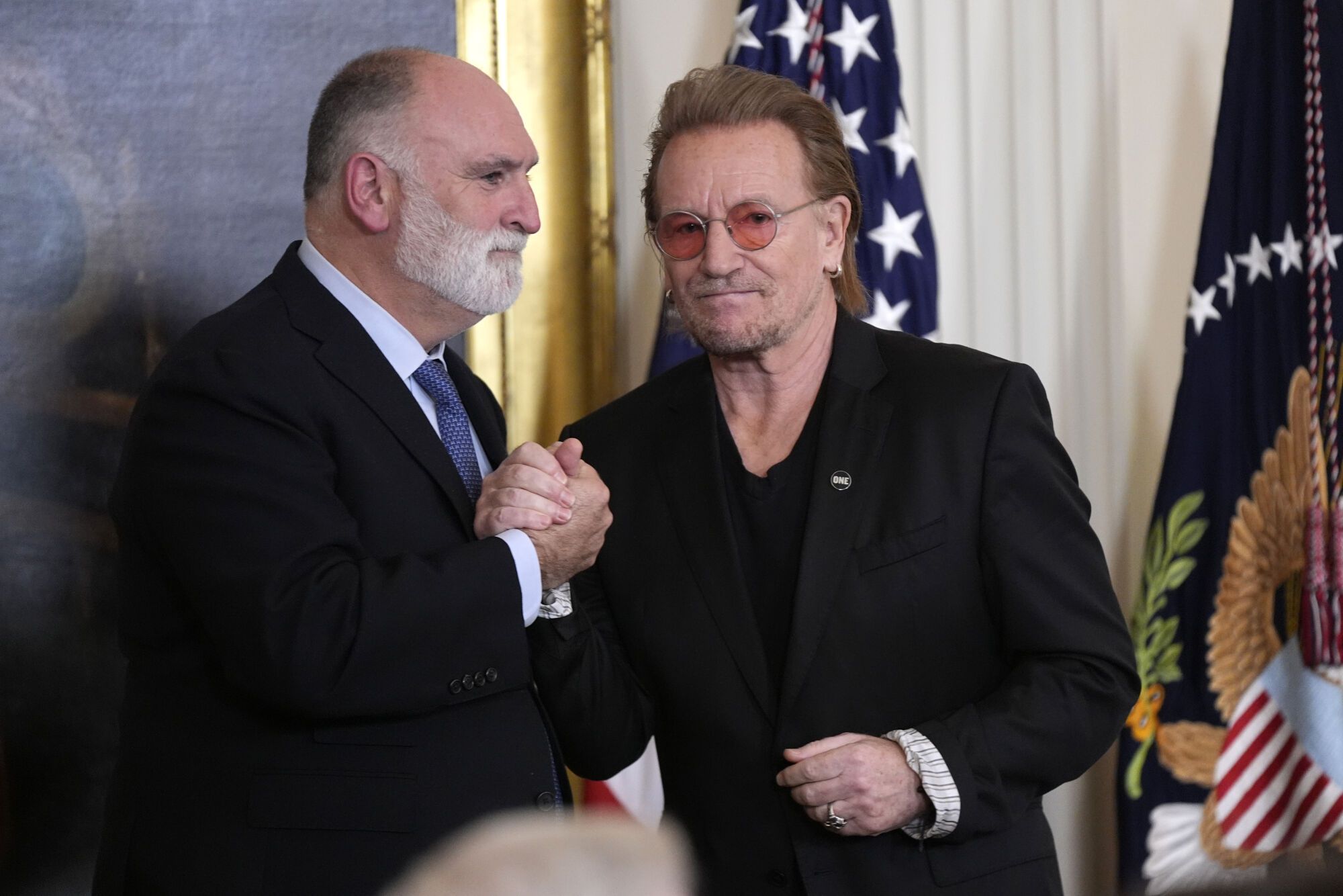José Andrés recibe de Biden la mayor condecoración civil de los Estados Unidos