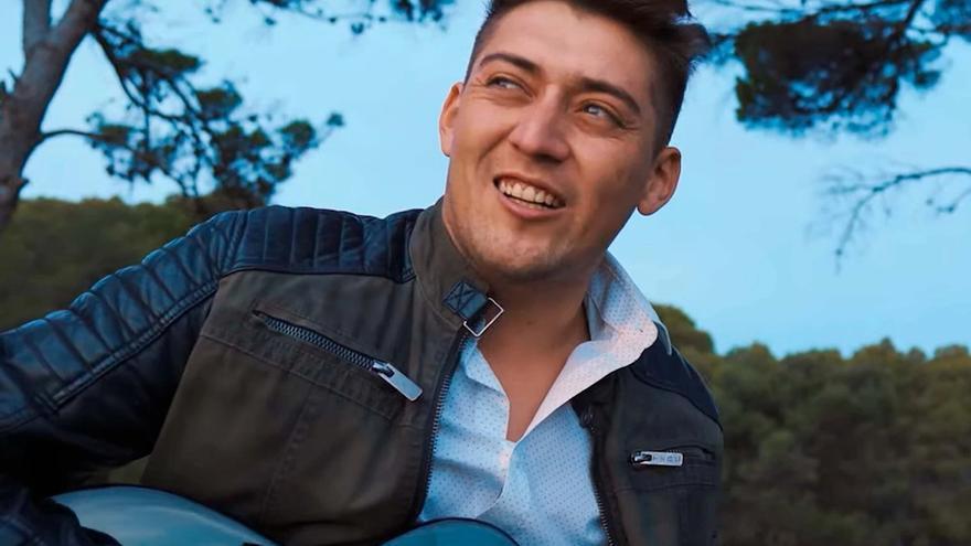 Nahuel Sachak, un joven cantante con un futuro prometedor por delante