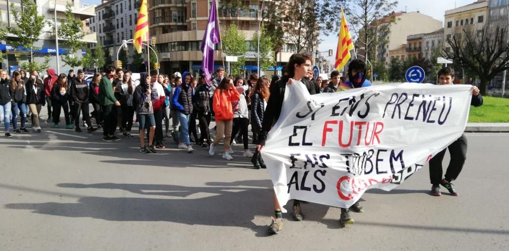 Nova manifestació d'estudiants a Manresa