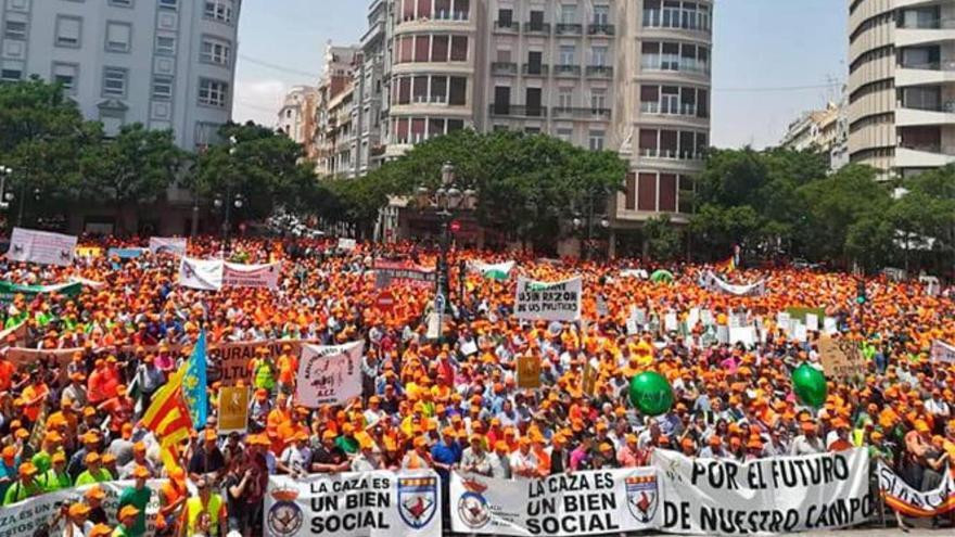 La manifestación lleva por lema “Juntos por el campo”