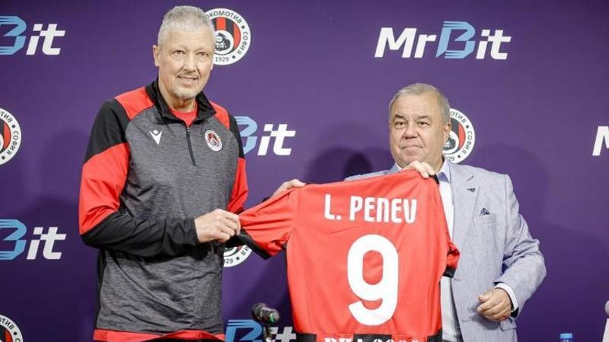 Los mejores goles de Penev con el Valencia CF