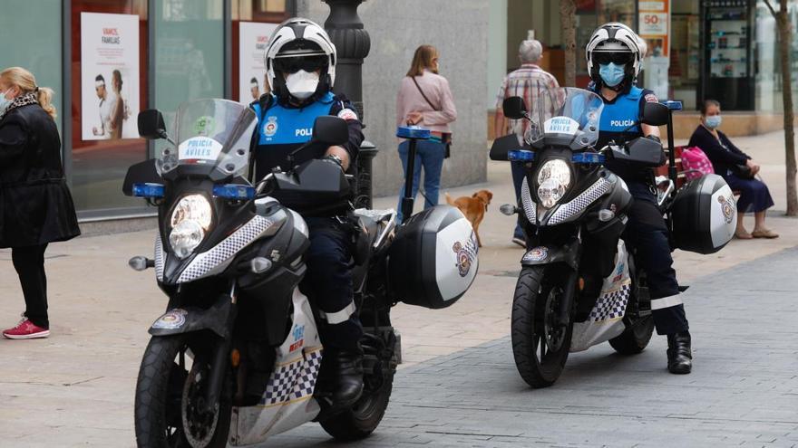 Agentes de la Policía Local de Avilés.