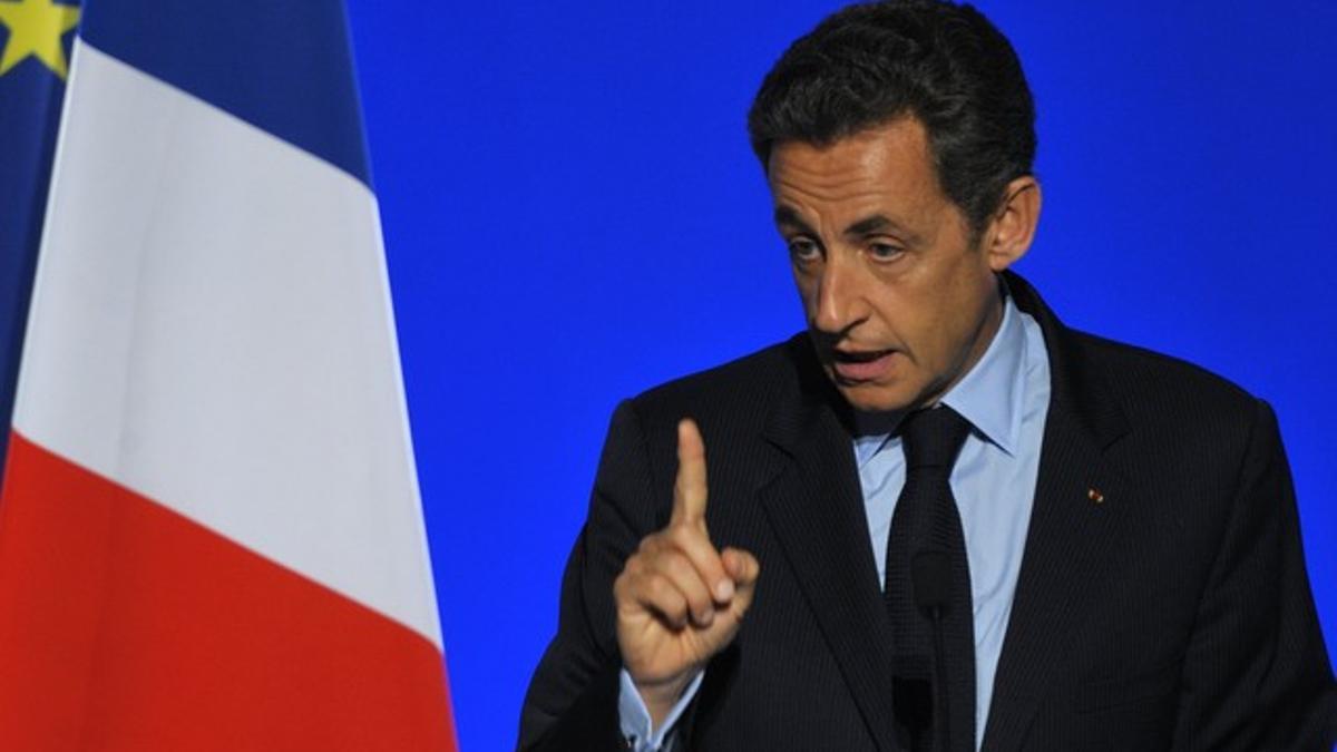 Nicolas Sarkozy, durante la conferencia de prensa que ha ofrecido tras la cumbre con Francia y Rusia, hoy en Deauville.