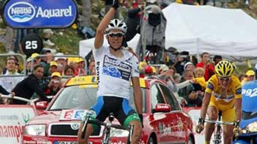 Alberto Contador se impone a Rasmussen en la 14ª etapa del Tour