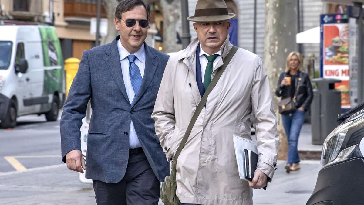 Manuel Penalva y Miguel Ángel Subirán, juez y fiscal durante la instrucción del caso Cursach. |