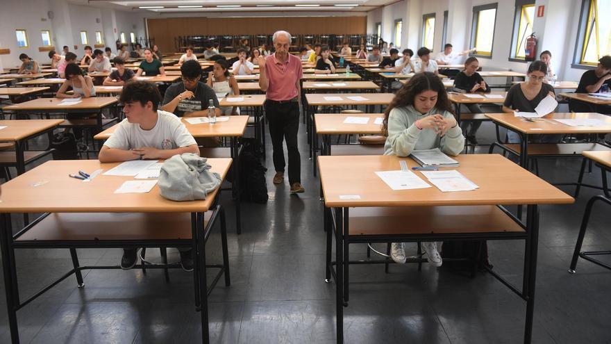 Galicia pide al Ministerio de Educación que mantenga la misma EBAU este curso y &quot;paralice&quot; la reforma