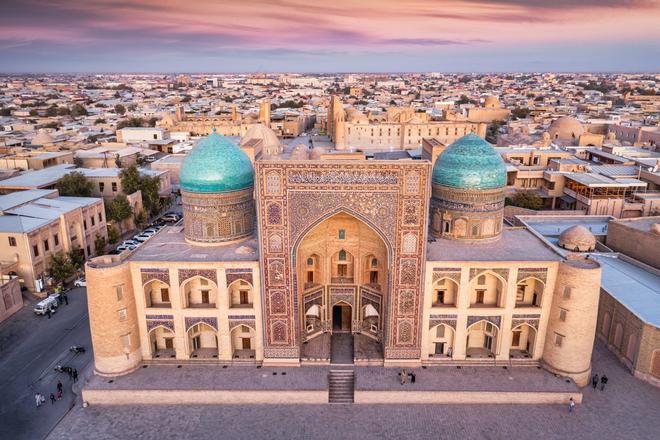 Uzbekistan, Ruta de la Seda