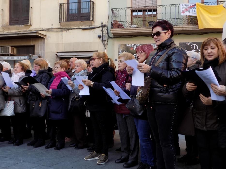 Acte institucional contra la violència masclista a Manresa