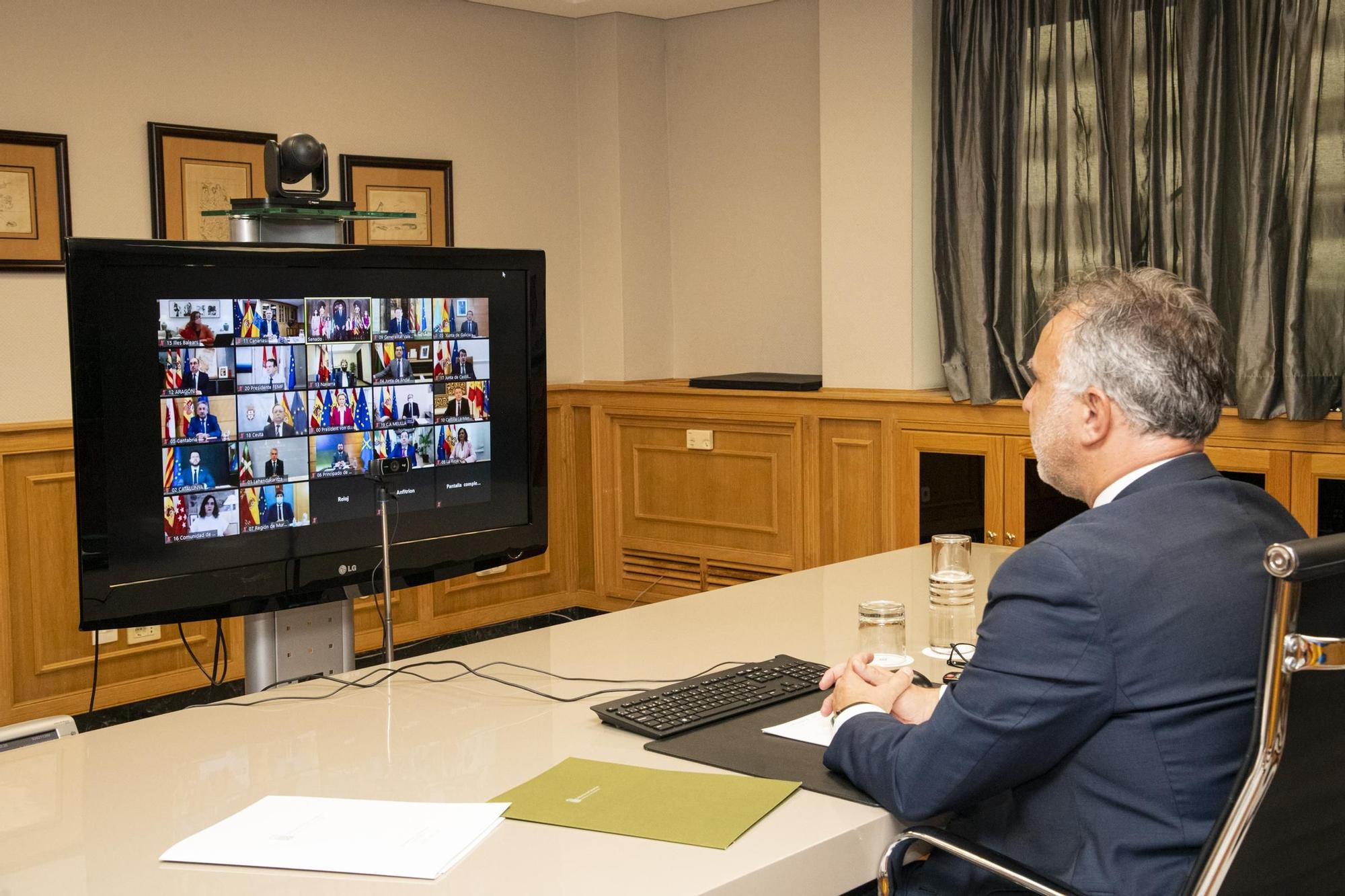 Torres participa de manera telemática en la reunión con los presidentes autonómicos