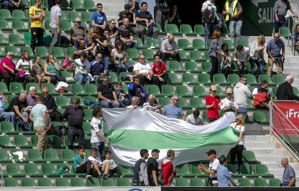 Galería del partido entre el Elche CF y el Sevilla Atlético