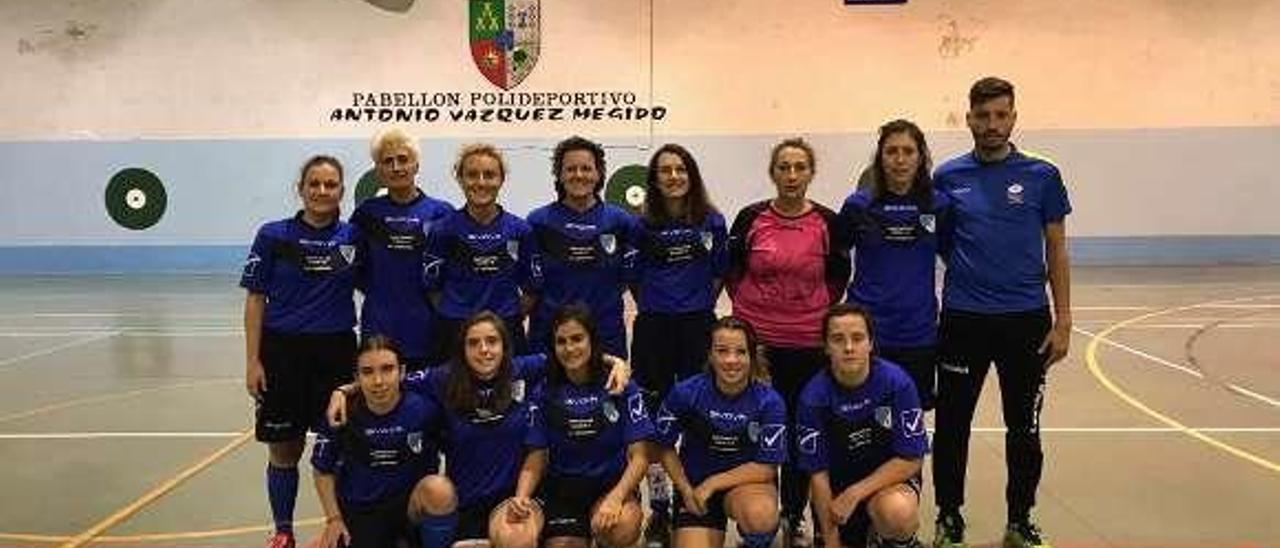 Senior femenino de fútbol sala del Santiago de Aller.