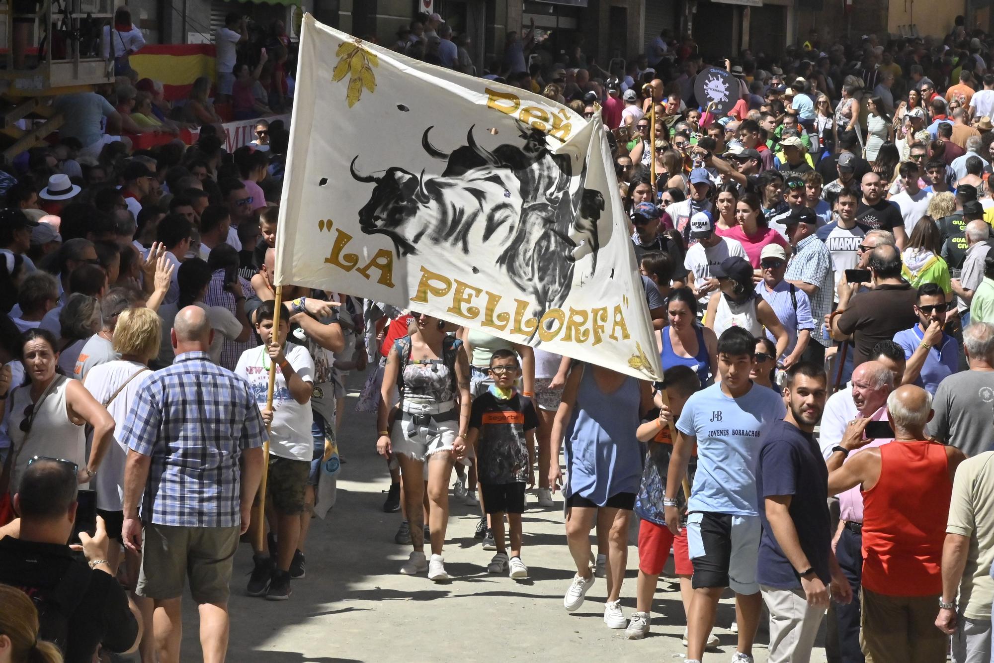 Fotos de ambiente y de la segunda Entrada de Toros y Caballos de Segorbe