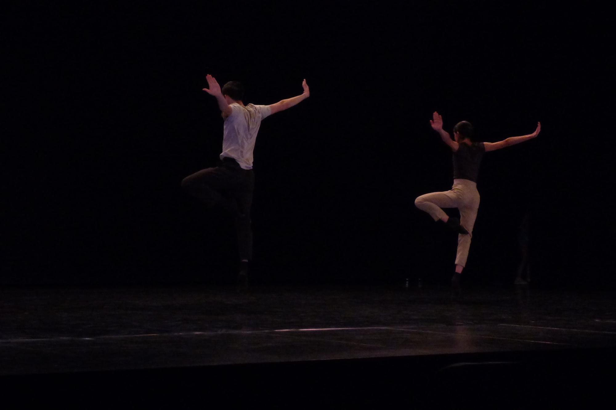 El duet de contemporani del Ballet de Barcelona