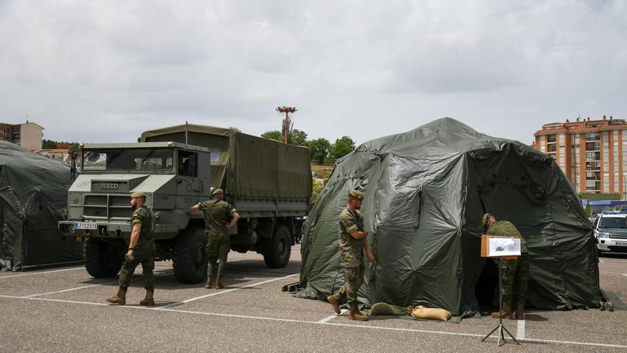 Zamora acoge una exposición de material militar de las Fuerzas Armadas