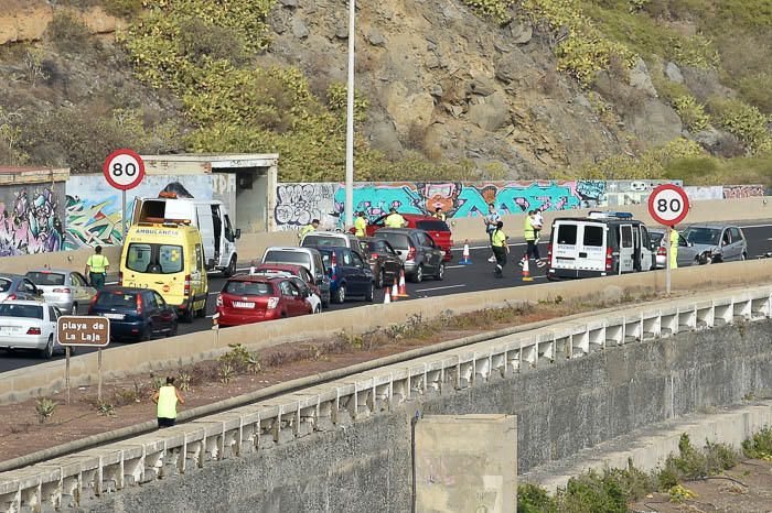 Accidente de tráfico en la GC-1 a la altura de ...