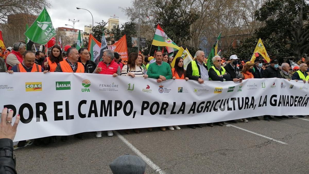 El campo cordobés se moviliza en Madrid en defensa del mundo rural y ...