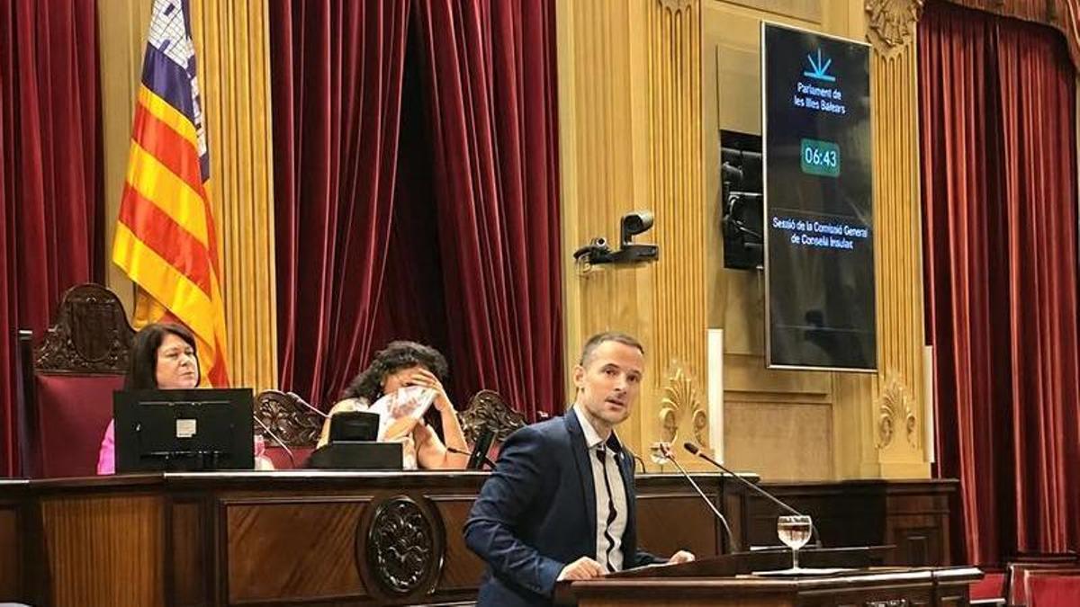 Mariano Juan, en el Parlament.