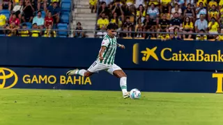Al Córdoba CF le sale cruz en los penaltis del Trofeo Carranza
