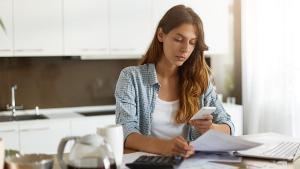Bassols Energia cuento con Eco, un asesor virtual que te permite entre tu factura de la luz