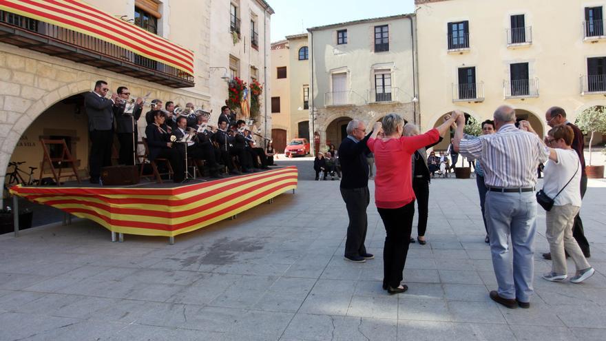 Torna la Festa Major de Sant Martí de Peralada amb una dotzena d’actes