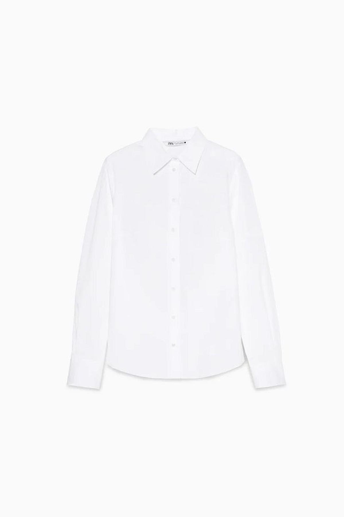 La camisa blanca