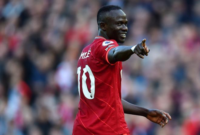 Sadio Mané (Bayern y PSG, atentos)