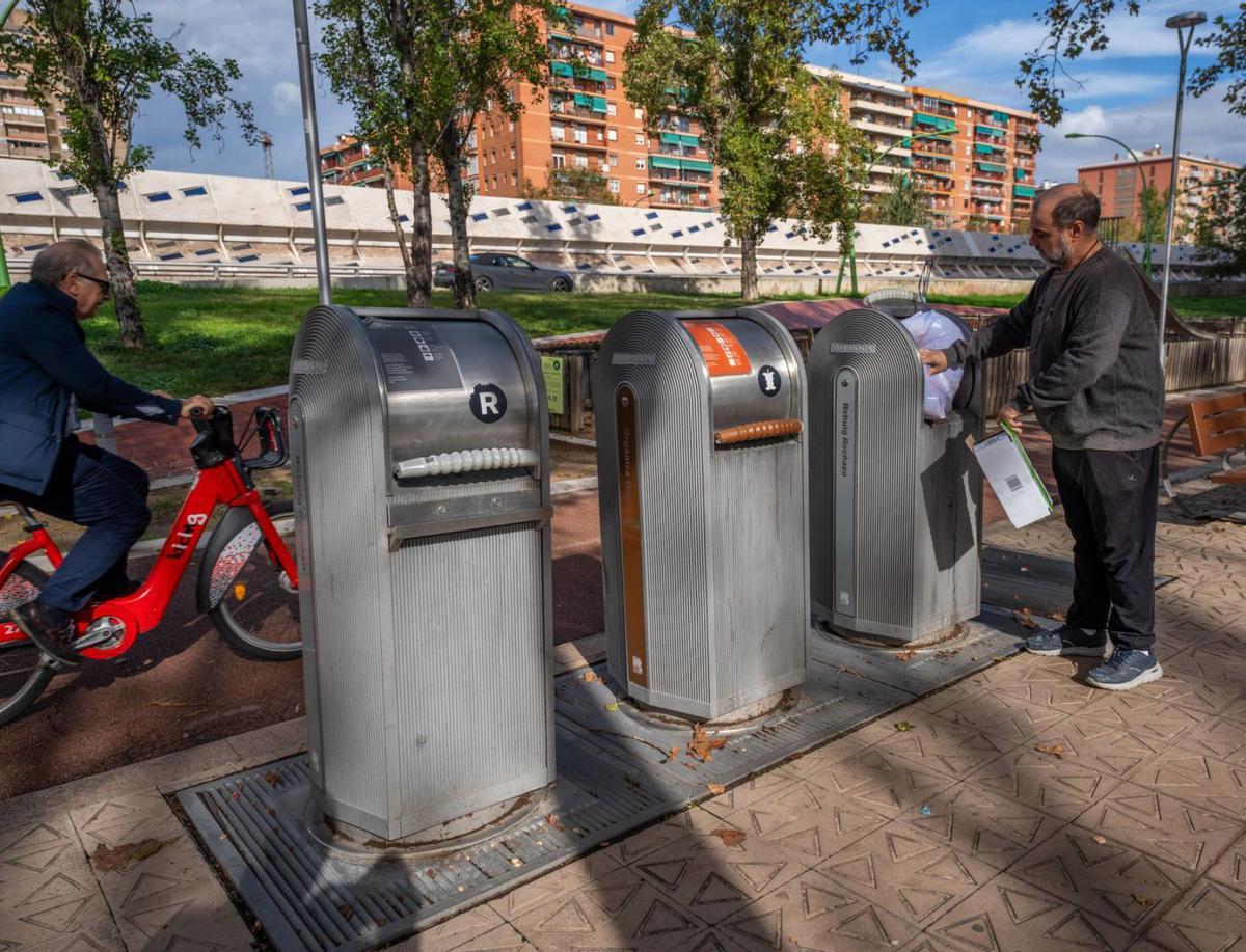 La taxa metropolitana de residus pujarà de mitjana uns 5 € a l’any La taxa metropolitana de residus pujarà de mitjana uns 5 € a l’any