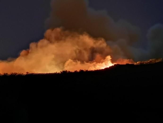 Incendio en Cazadores (12/08/19)