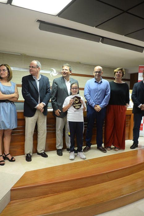 ENTREGA PREMIOS PINTURA ESCOLAR AUTORIDAD ...