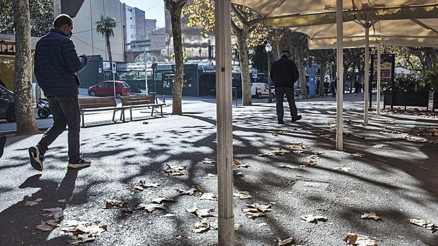 No tots els establiments de restauració del Passeig de Manesa van obrir ahir