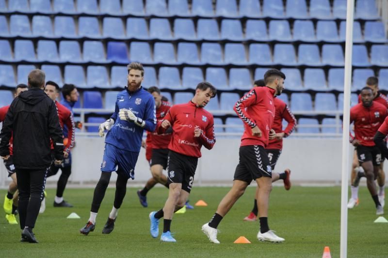 Entrenamiento del Tenerife  | 21/01/2020 | Fotógrafo: Delia Padrón