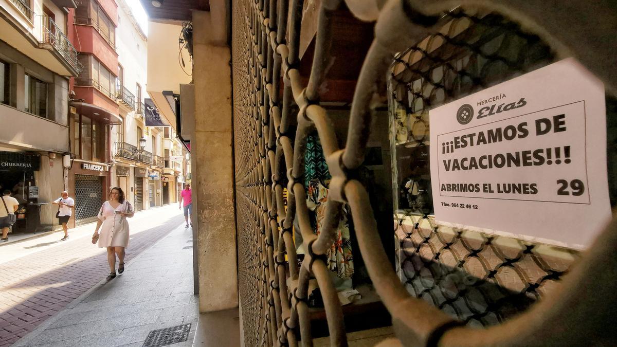 Locales cerrados en el centro de Castelló.