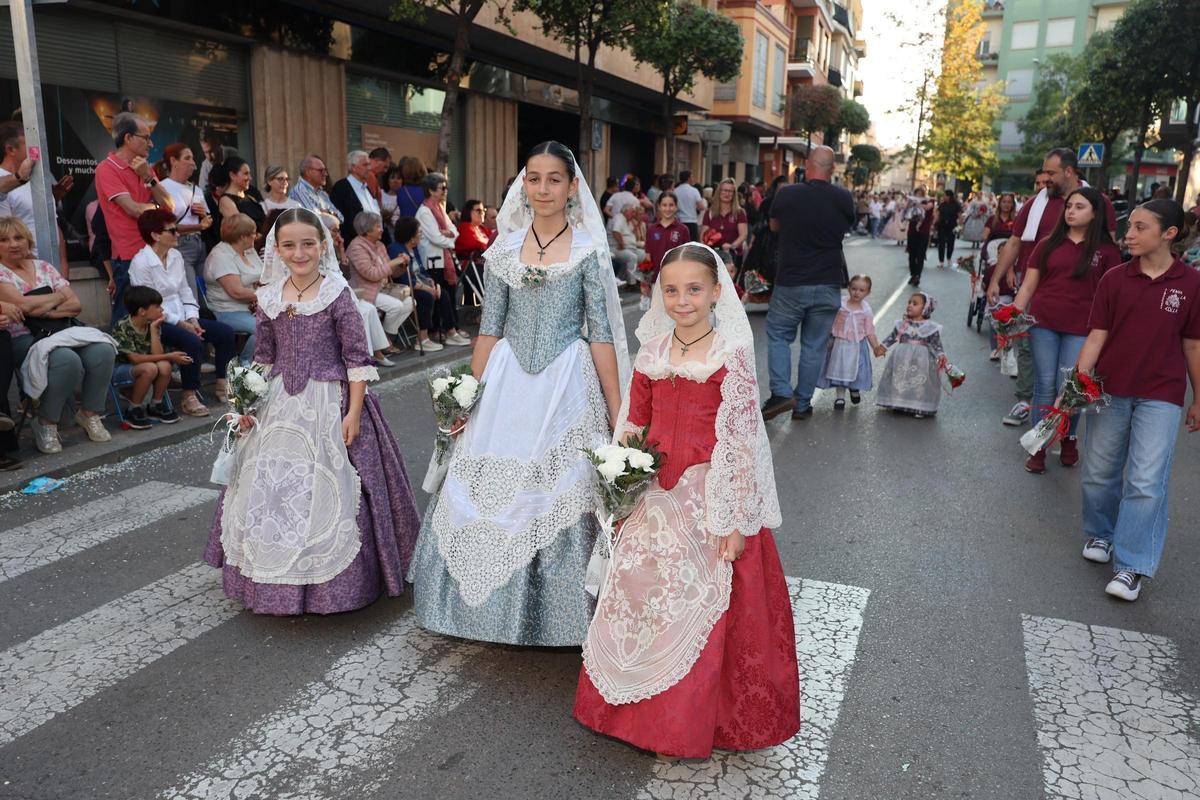 Fotogalería I Almassora se vuelca en el traslado y la ofrenda a su patrona, Santa Quitèria