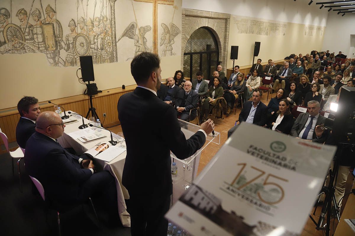 Presentación del libro de Diario CÓRDOBA del 175 aniversario de la Facultad de Veterinaria