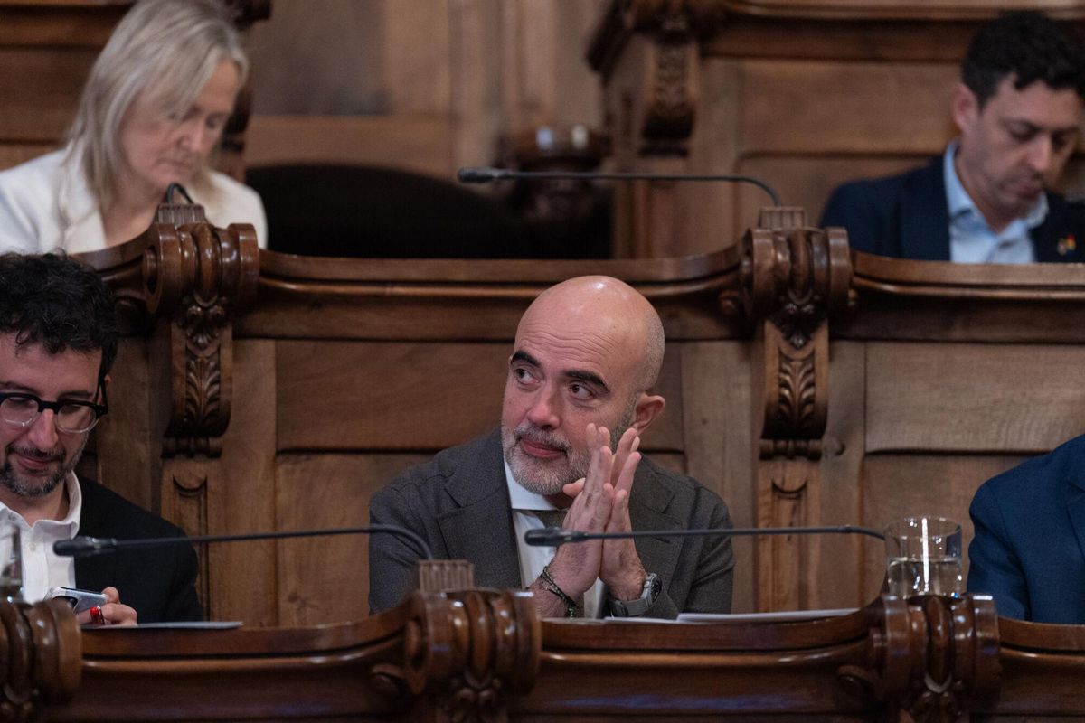 Sirera demana la destitució del director de Patrimoni Cultural Sirera demana la destitució del director de Patrimoni Cultural