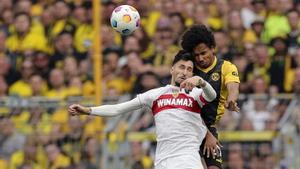 Bundesliga - Borussia Dortmund vs VfB Stuttgart