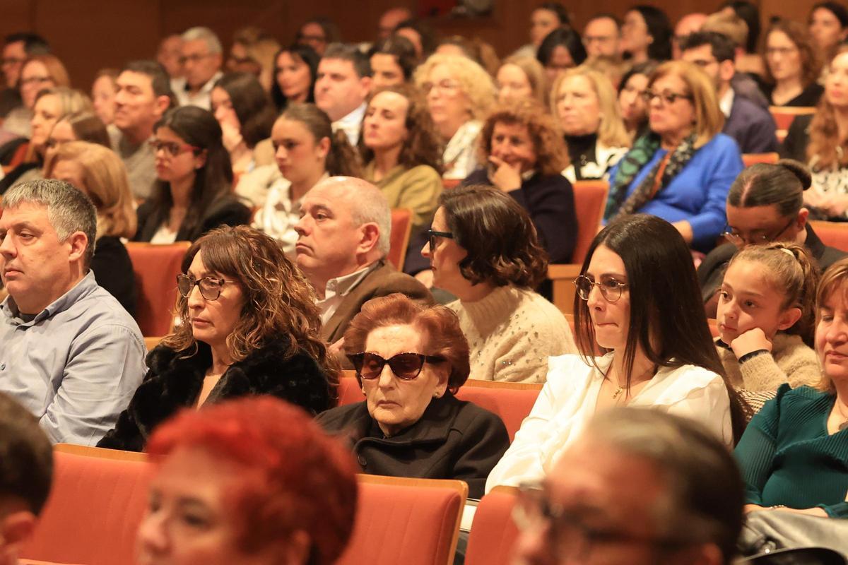 Galeria de fotos de l'homenatge a la reina i dames de les festes del 2025 a Vila-real