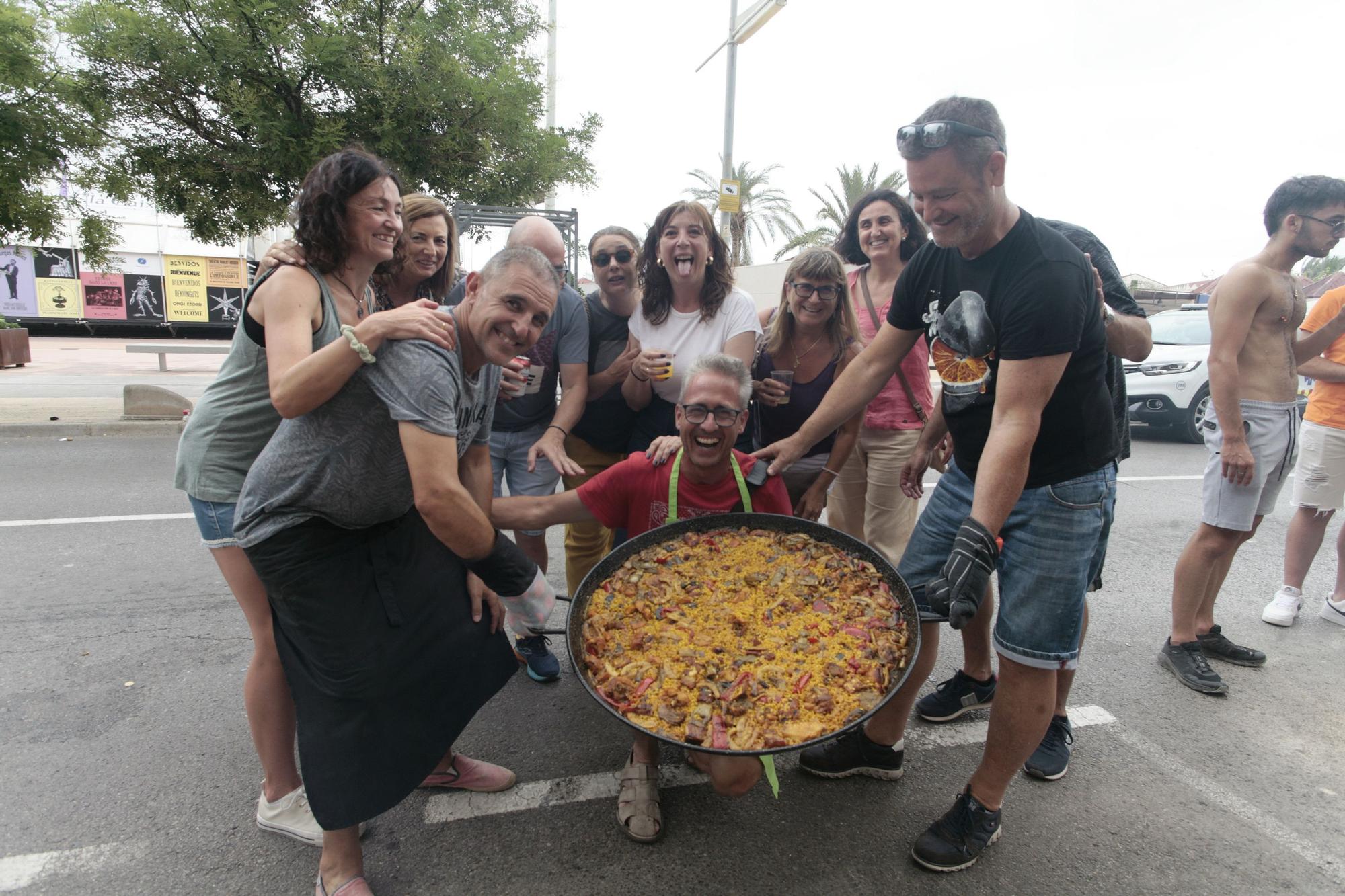 El Grau de Castelló celebra su paella popular por Sant Pere