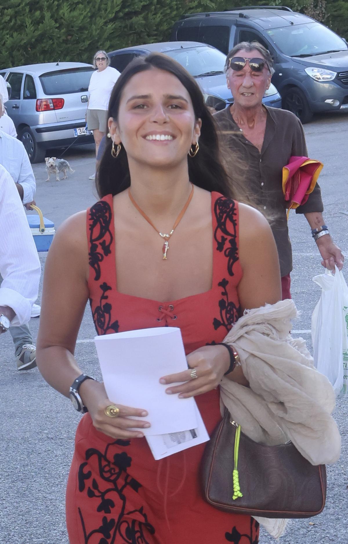 Cayetana Rivera acompaña a Roca Rey y después se van de cita romántica
