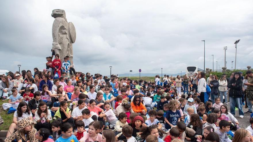 Máis de 2.200 alumnos da Coruña no Correlingua: "Co galego no corazón, facemos revolución"