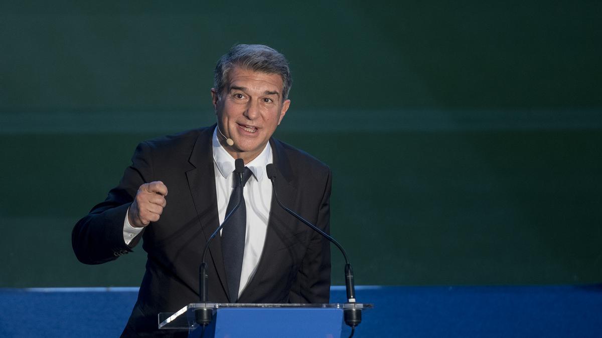 Laporta, durante el discurso de la toma de posesión en el Camp Nou.