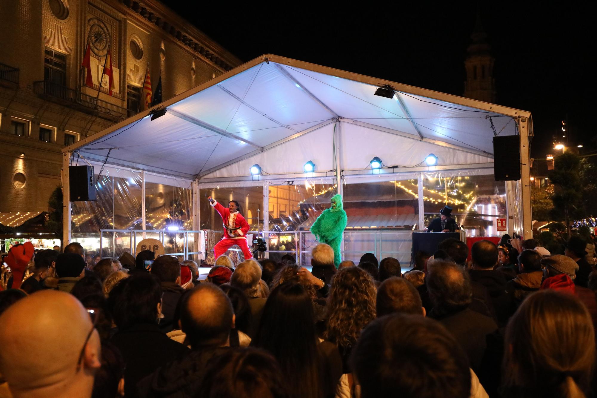 Zaragoza vive la Navidad en la calle