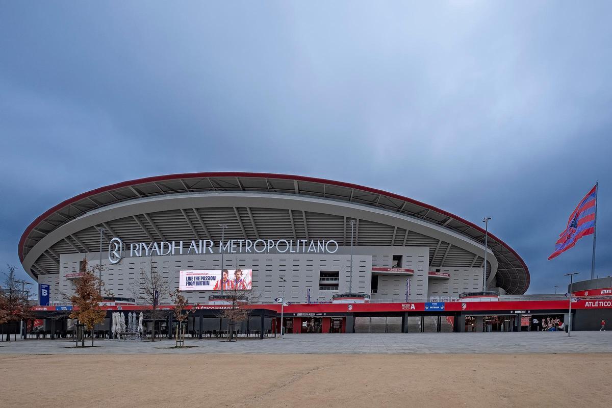 Exteriores del Estadio Metropolitano de Madrid.