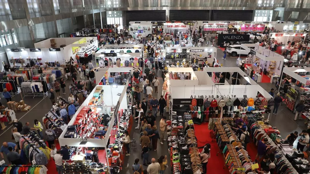 La primera Feria Outlet de Córdoba: un auténtico "chollo" para el bolsillo